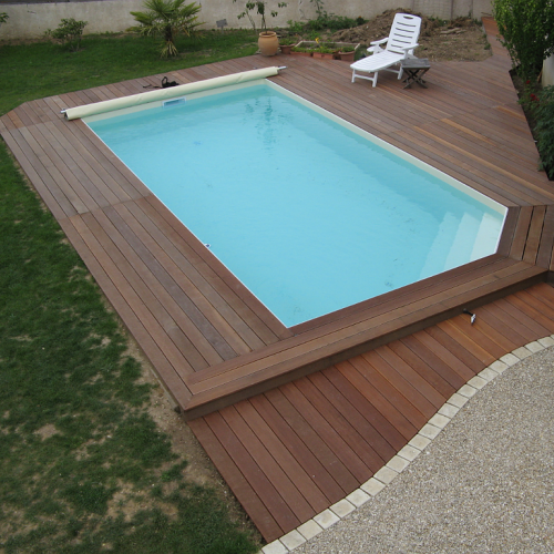 terrasse piscine en bois exotique