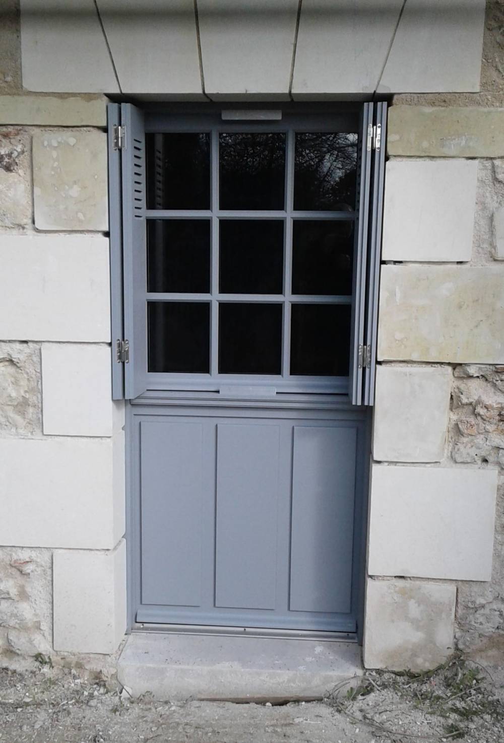 Fenêtre soubissement