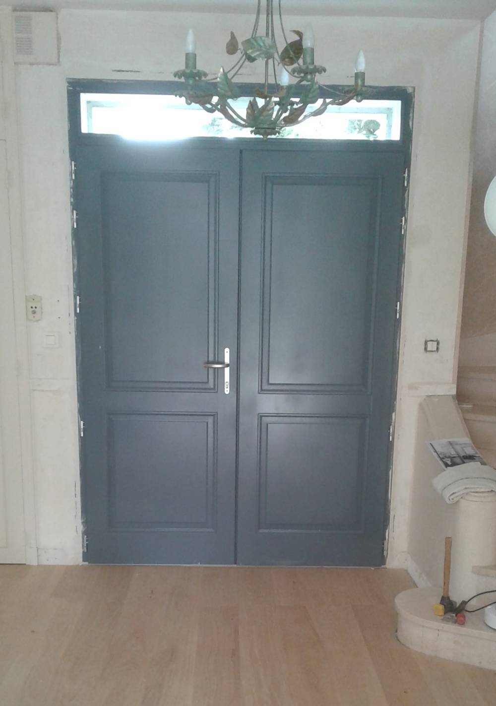 Grande porte d'entrée