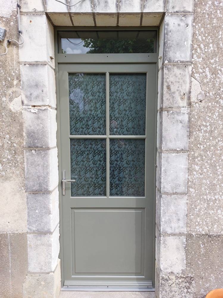 5 Porte d'entrée bois avec imposte vitré